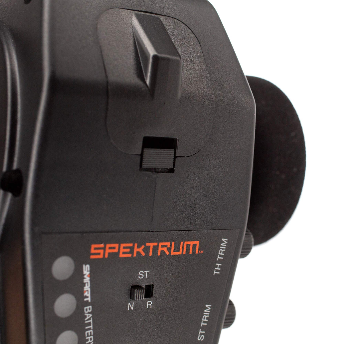 Spektrum DX3 DSMR technology improves range and response.