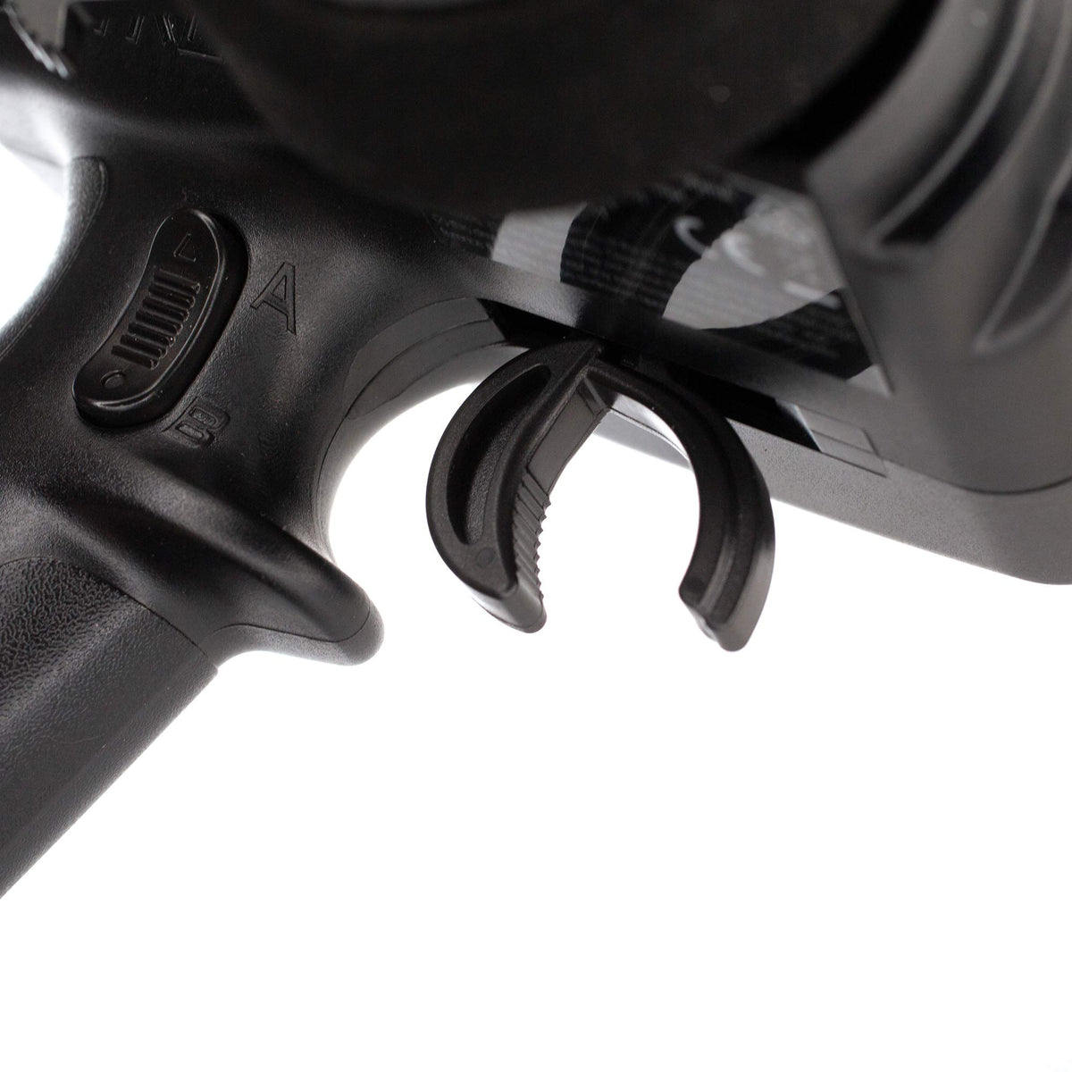Spektrum DX3 foam wheel enhances grip during turns.