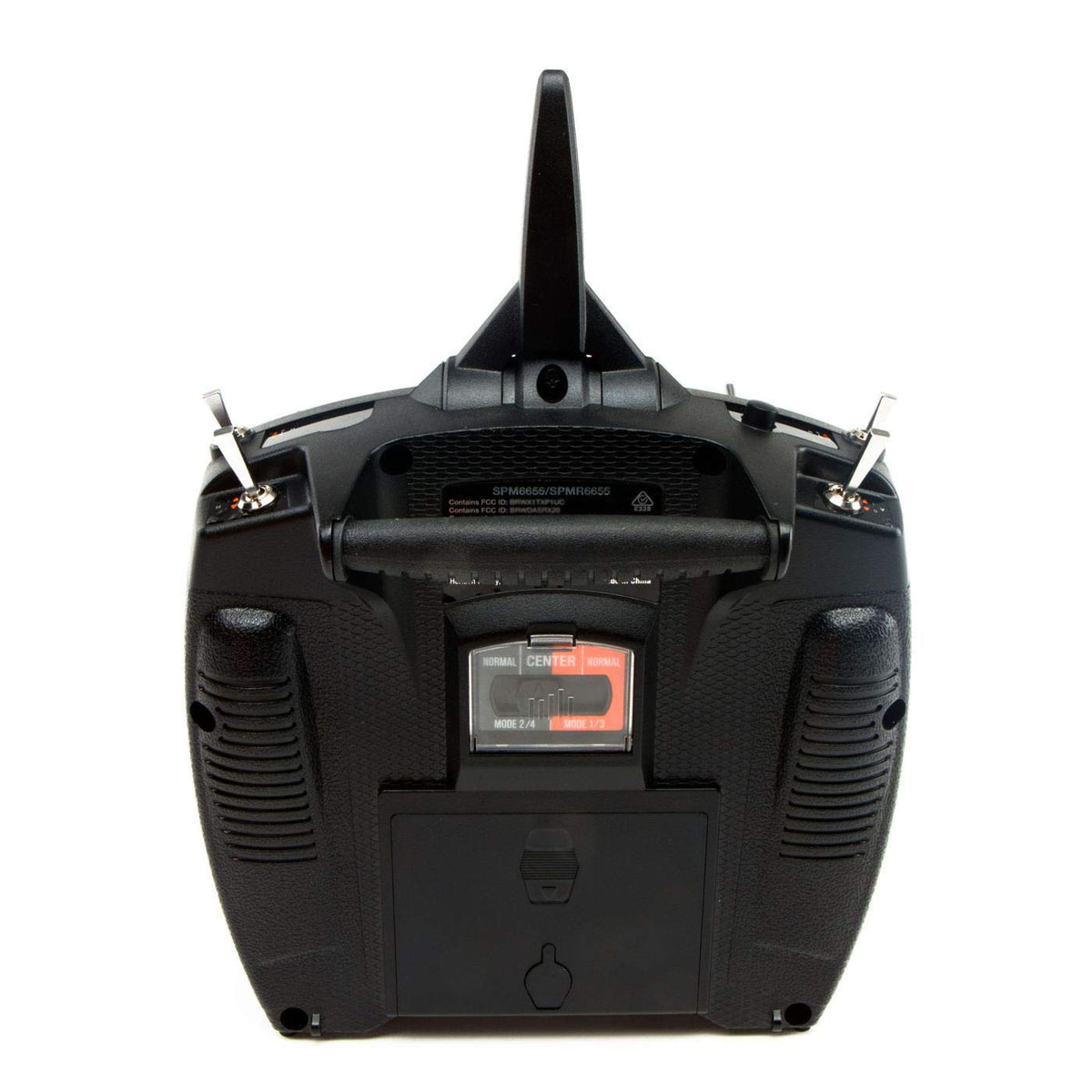 Spektrum DX6e ergonomic grip supports comfortable, precise flying sessions.