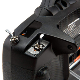Spektrum DX6e gimbal slider enables fast spring configuration adjustments.