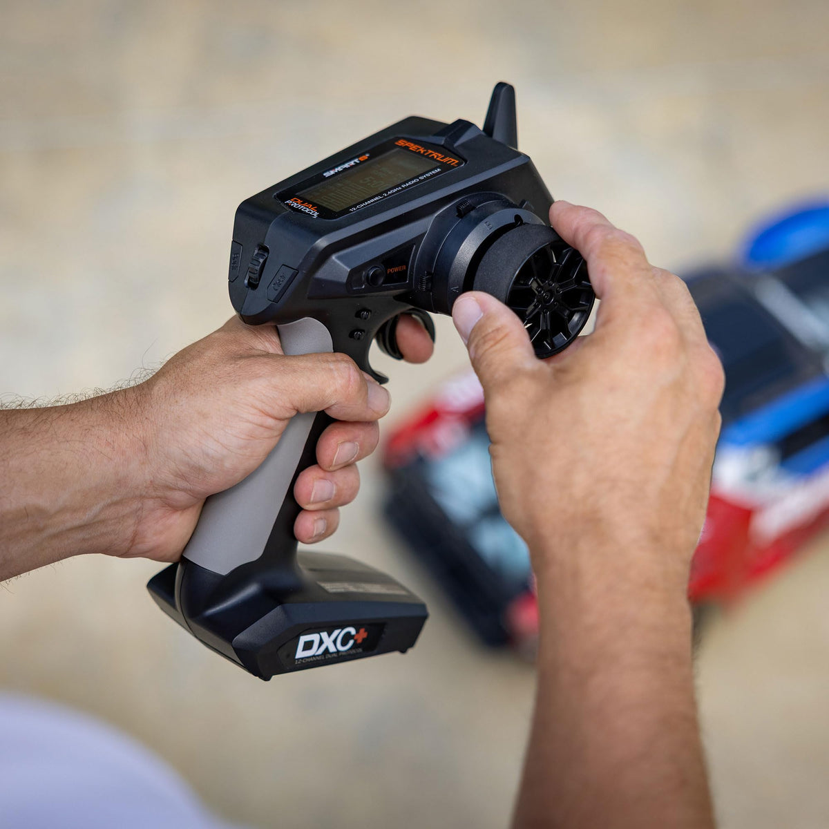 Spektrum DXC+ twelve proportional channels support precise control.