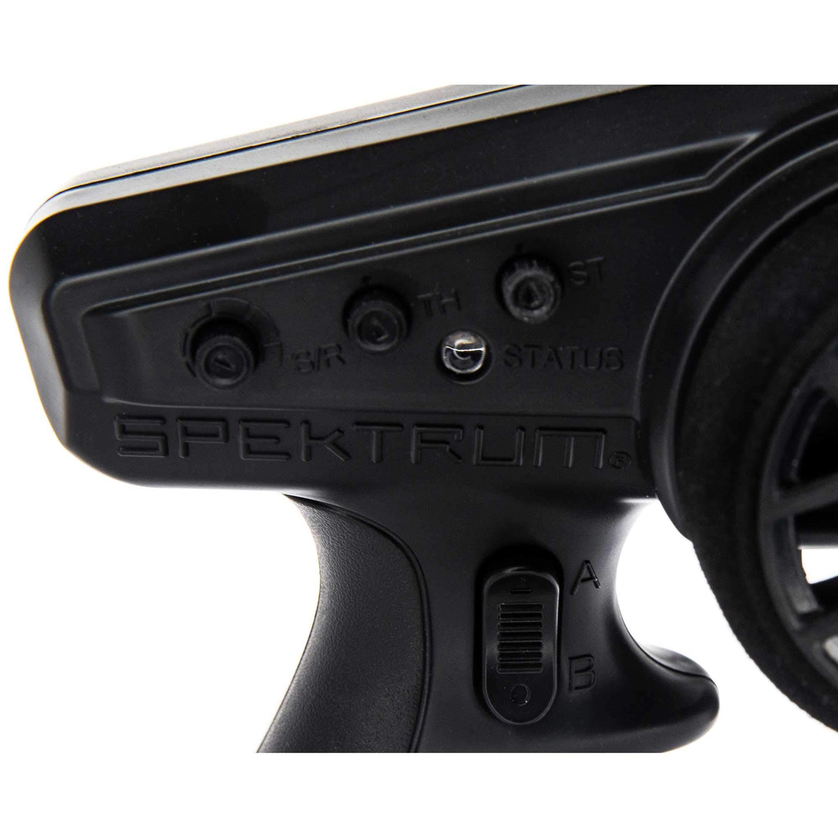 Foam grip and textured controls promote confident handling on rough terrain.