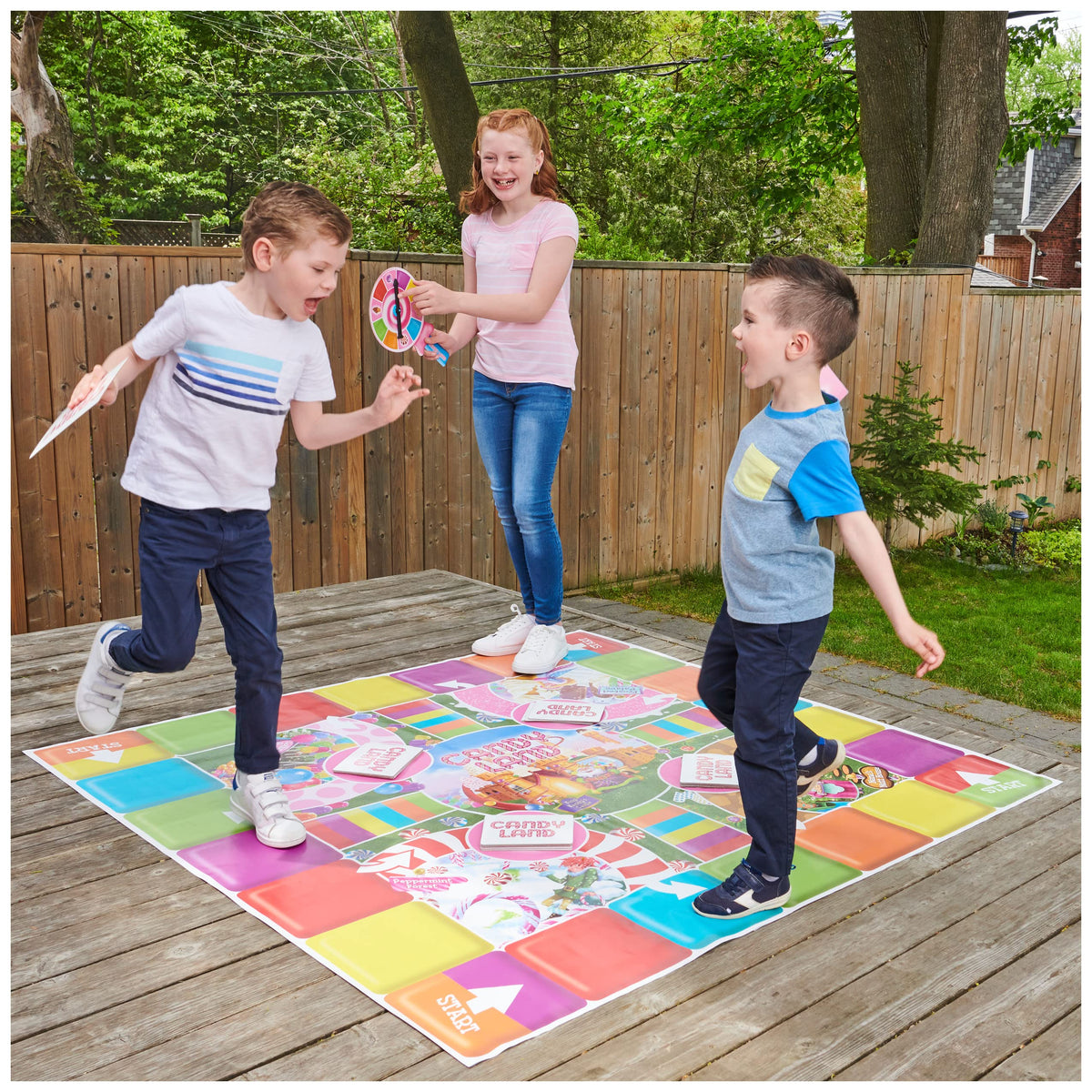 Candy Land Giant Edition setup guide helps quick, easy preparations.