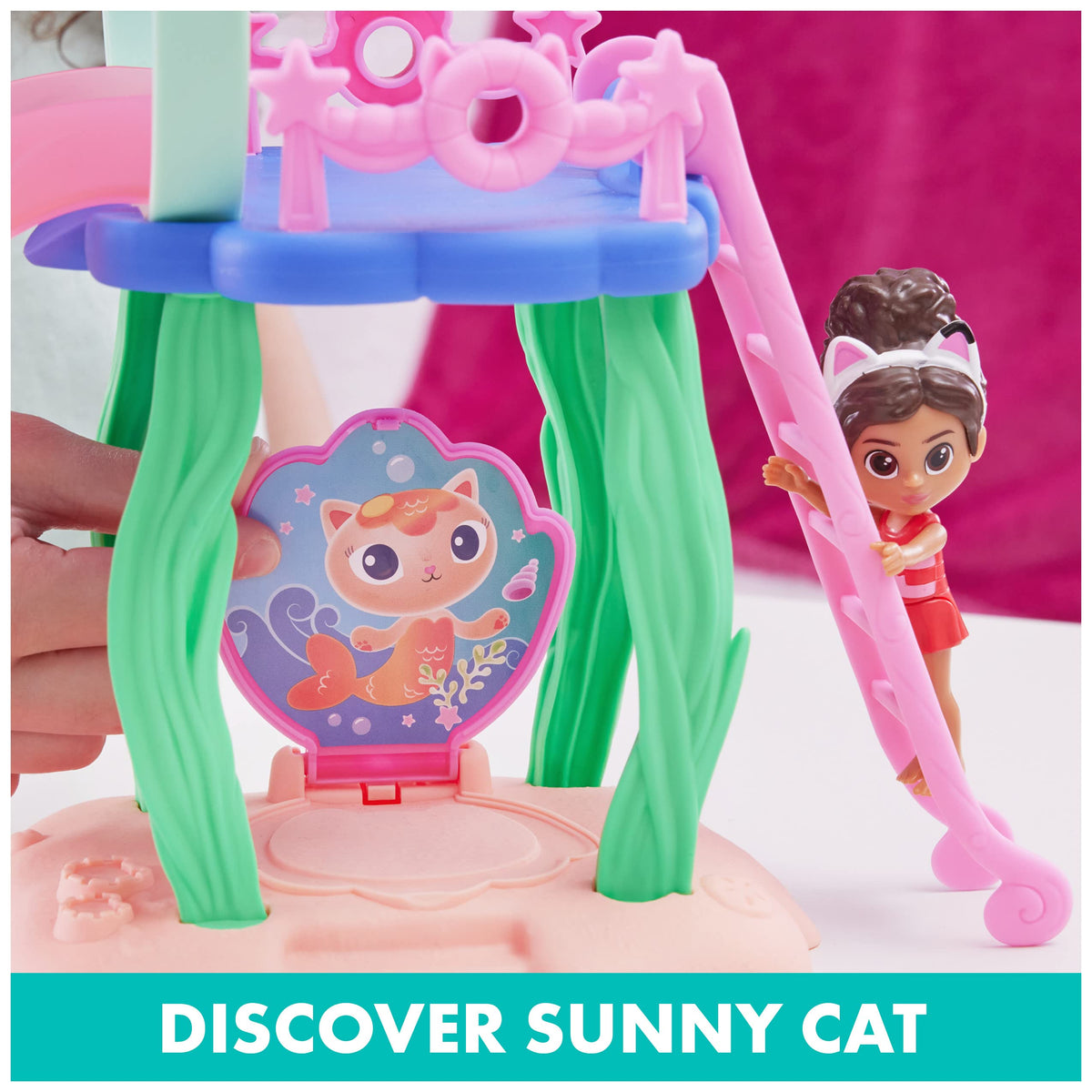 Spin Master opening clam reveals a surprise toy for added excitement.
