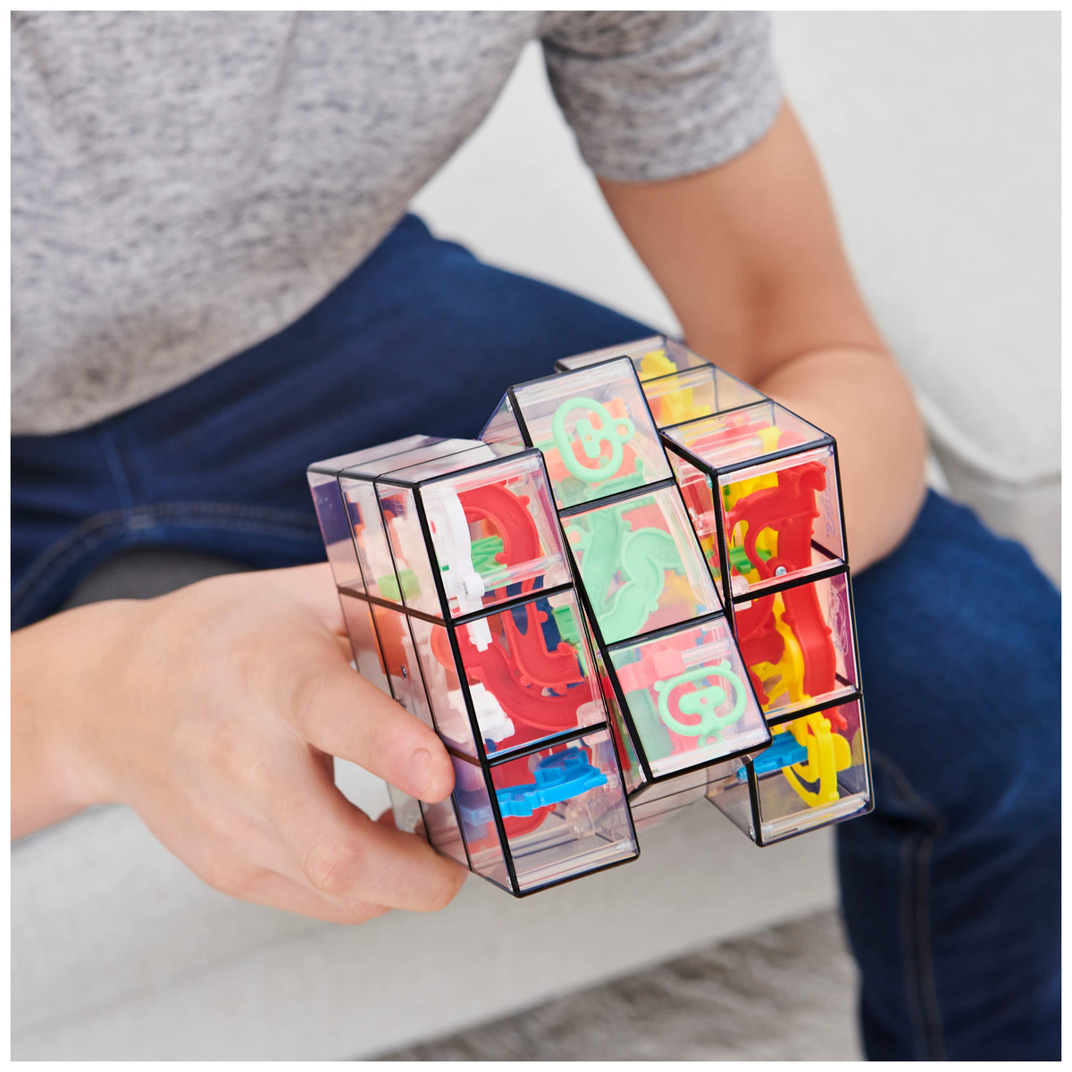 Perplexus Fusion 3x3 labyrinth showing 200 barriers challenge.