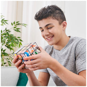 Fidget-friendly sensory play design supports focus during play.