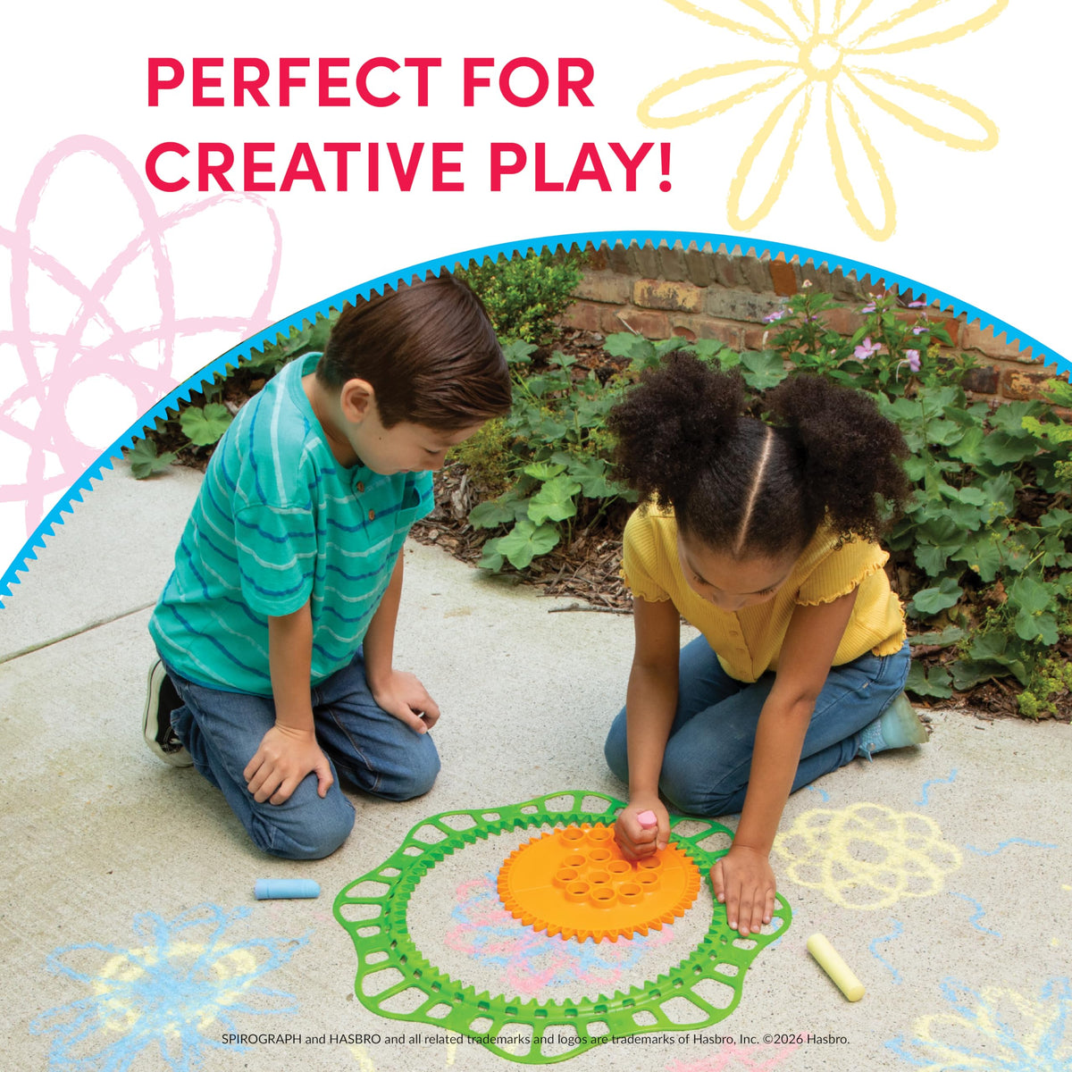 Spirograph Giant Outdoor Gear and Frame enables easy setup for creative sessions.