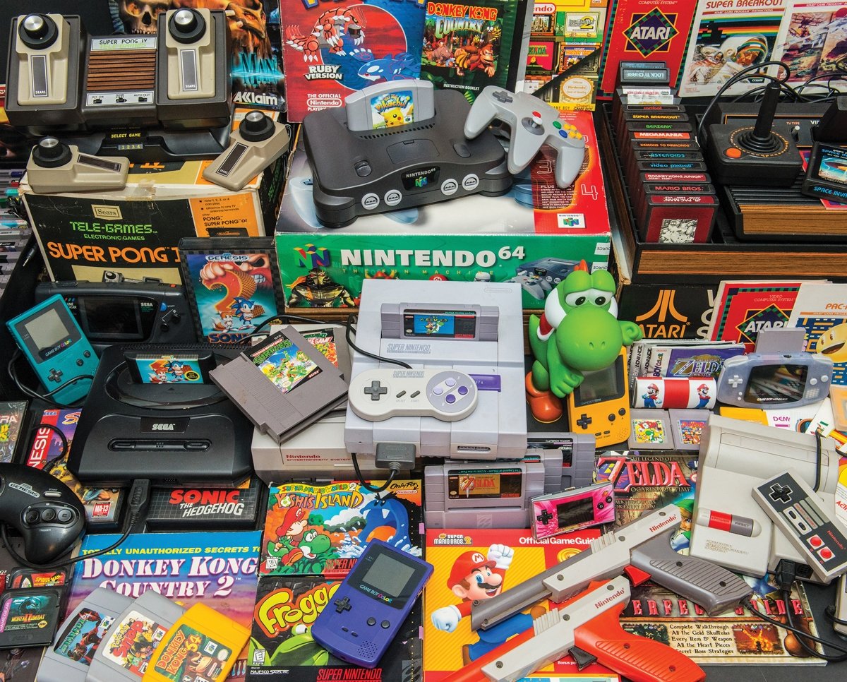 Springbok Gamer's Trove 1000-piece puzzle front view with retro gaming collage