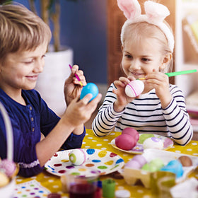 SpringFlower Kids crafting session using these eggs fosters creativity and screen-free play.