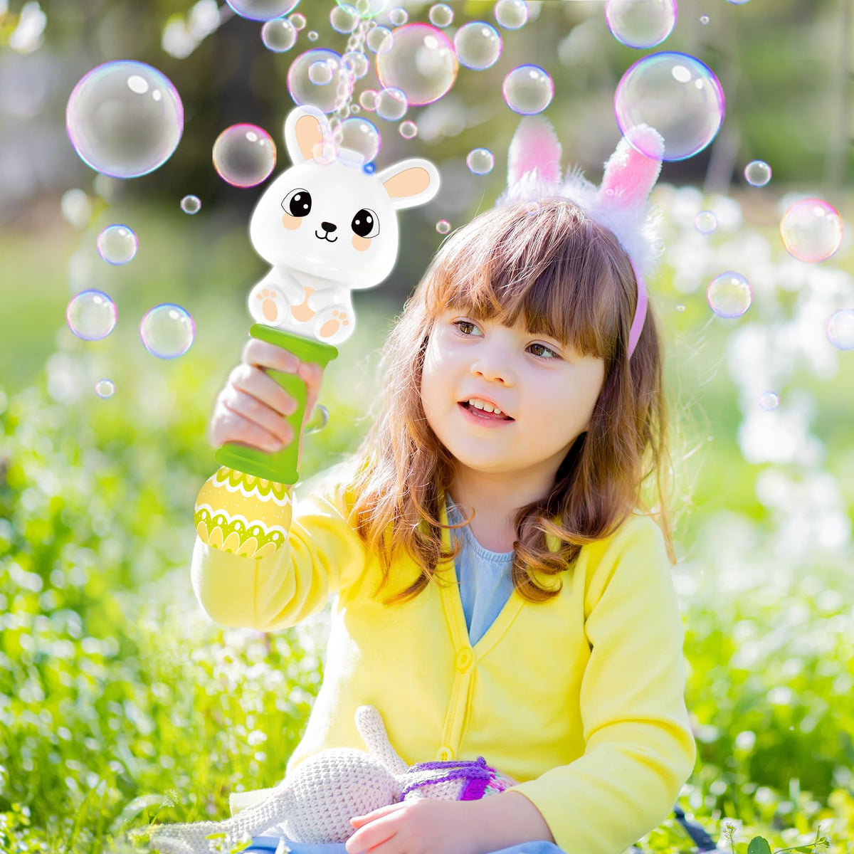 SpringFlower bubble wand handle offers a smooth grip ideal for little hands