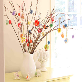 SpringFlower Easter decor ready-to-hang eggs brighten any party or classroom.