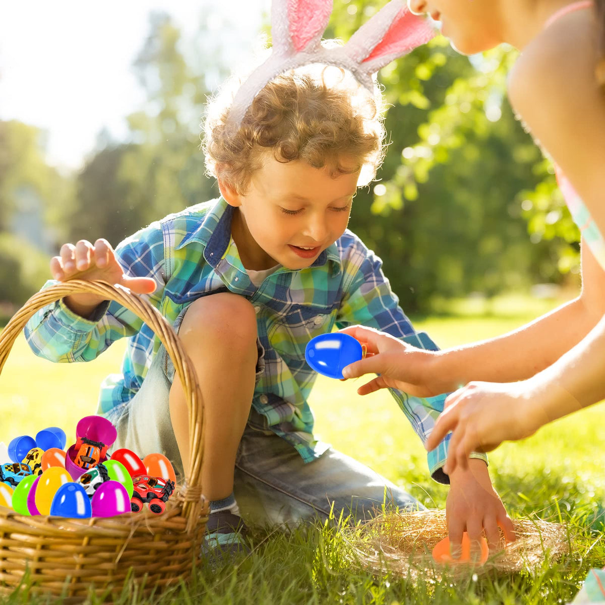 SpringFlower die-cast metal cars inside each egg for durable, tactile play.