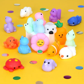 SQUOCHI Mystery Pack 80 blind bags close-up showing a variety of mochi squishies