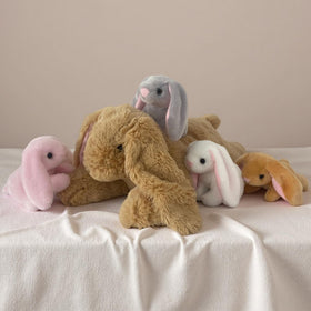 Sratte bunny plush gift-ready set for birthdays.