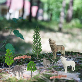 Sratte wood roots figurine complements woodland arrangements and cake toppers