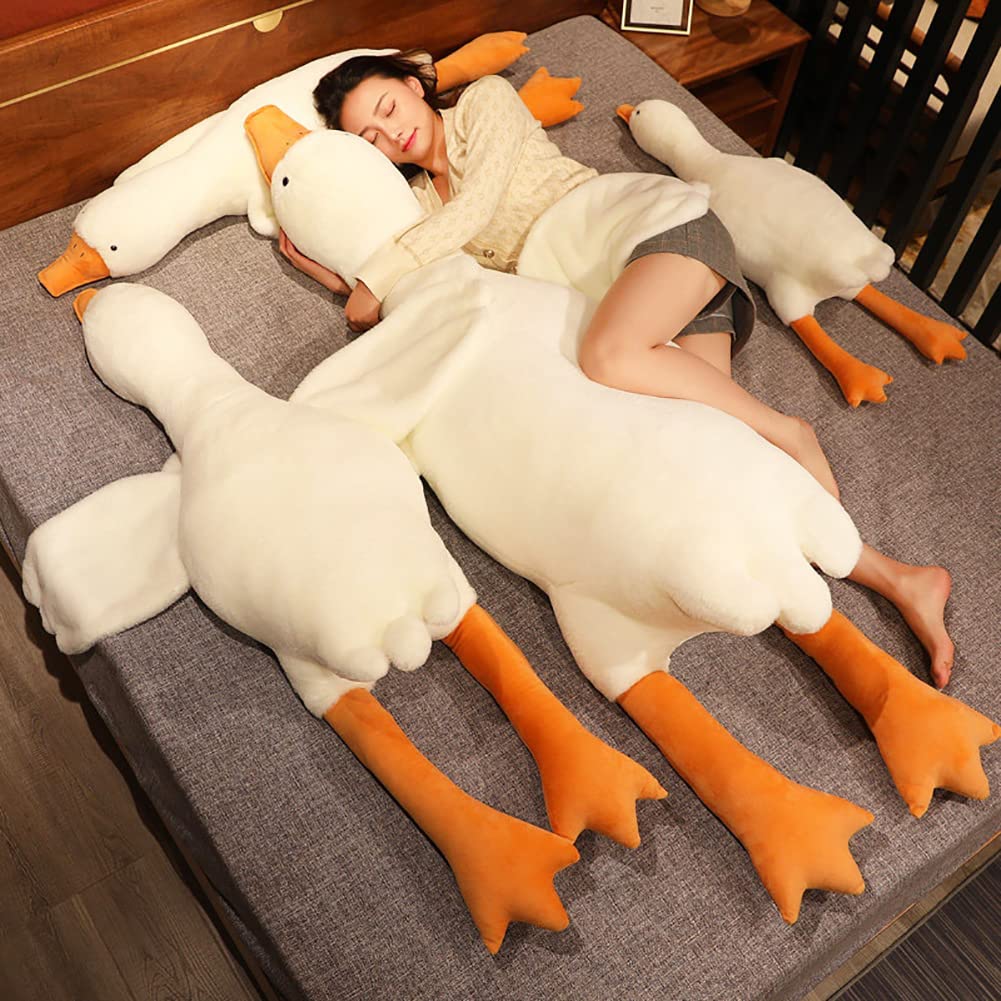 Srutirbo goose plush features a discreet zipper for easy washing