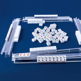 Compact integrated mahjong tile rack for tidy storage and travel