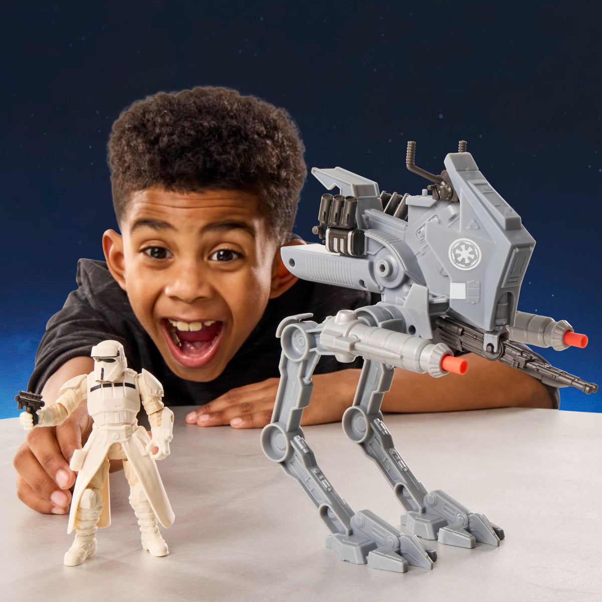 STAR WARS ACTIONVERSE RT Vehicle detailed deco enhances display quality for collectors.