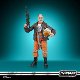 STAR WARS Carson Teva back portrait emphasizing scale and design
