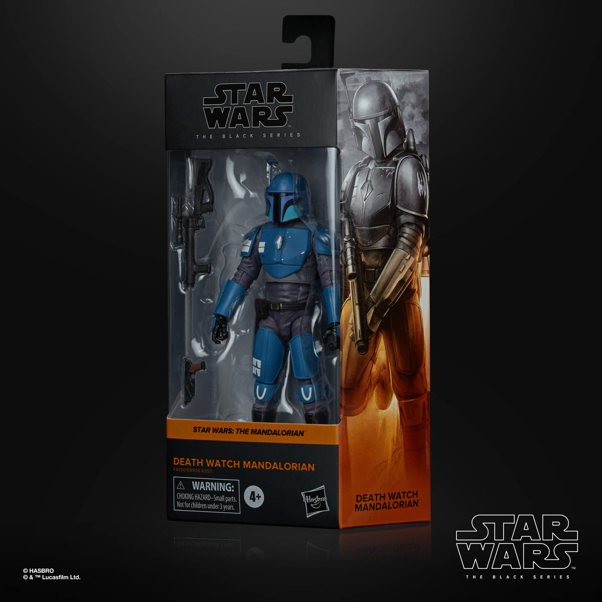 STAR WARS Death Watch Mandalorian figure with two accessories expands storytelling possibilities.