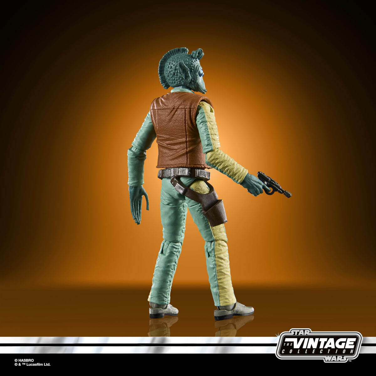 STAR WARS Greedo poseable head enables varied display poses