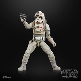 Display-ready accessory set complements main figure for storytelling.