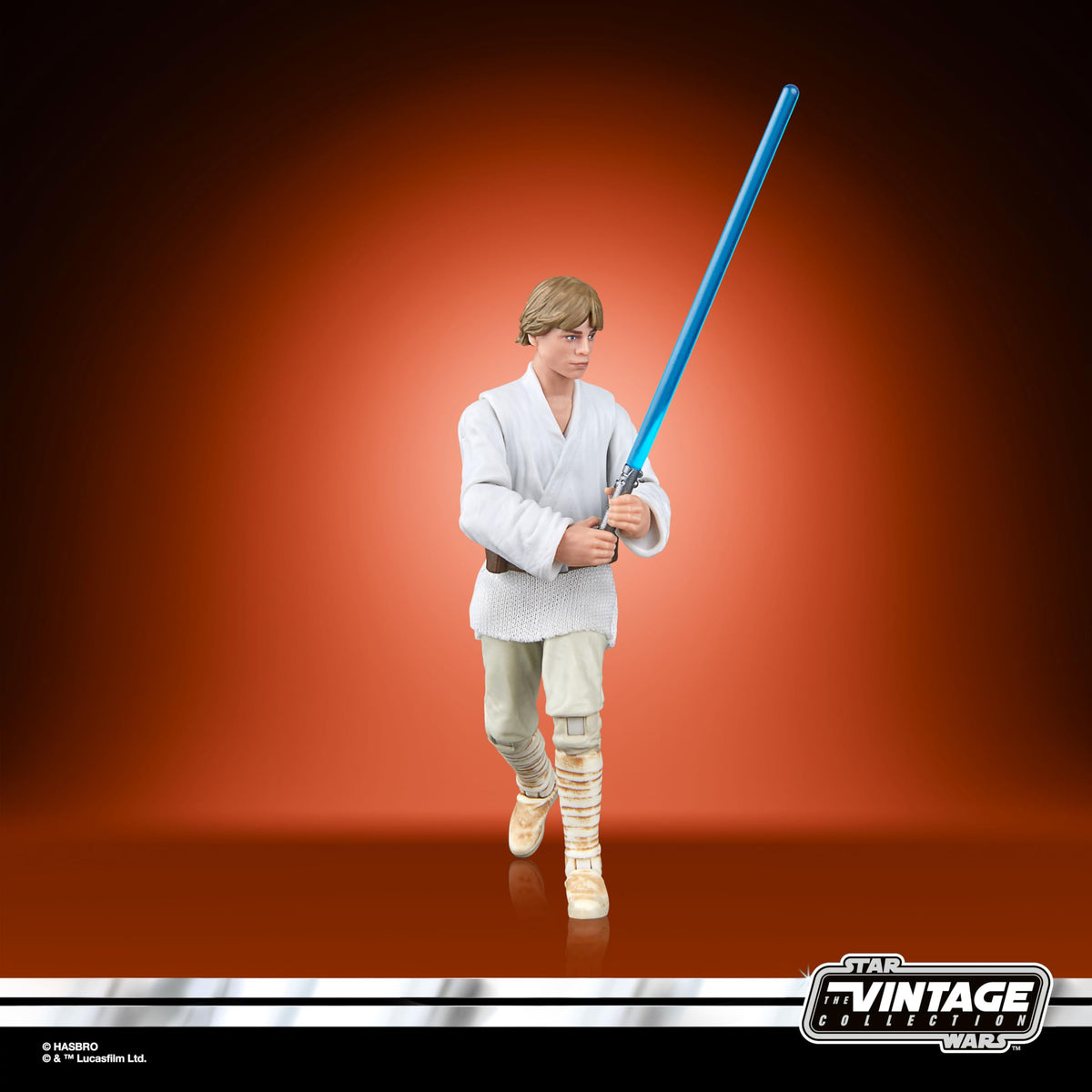 Star Wars seven accessories included to enhance display options.