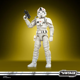 STAR WARS Vintage Collection Kenner-inspired packaging cardback adds vintage charm.