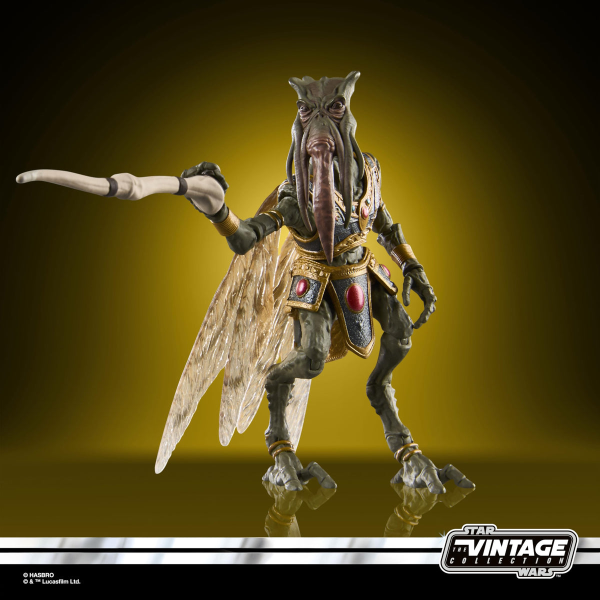 STAR WARS Poggle the Lesser head sculpture highlights authentic screen-accurate features