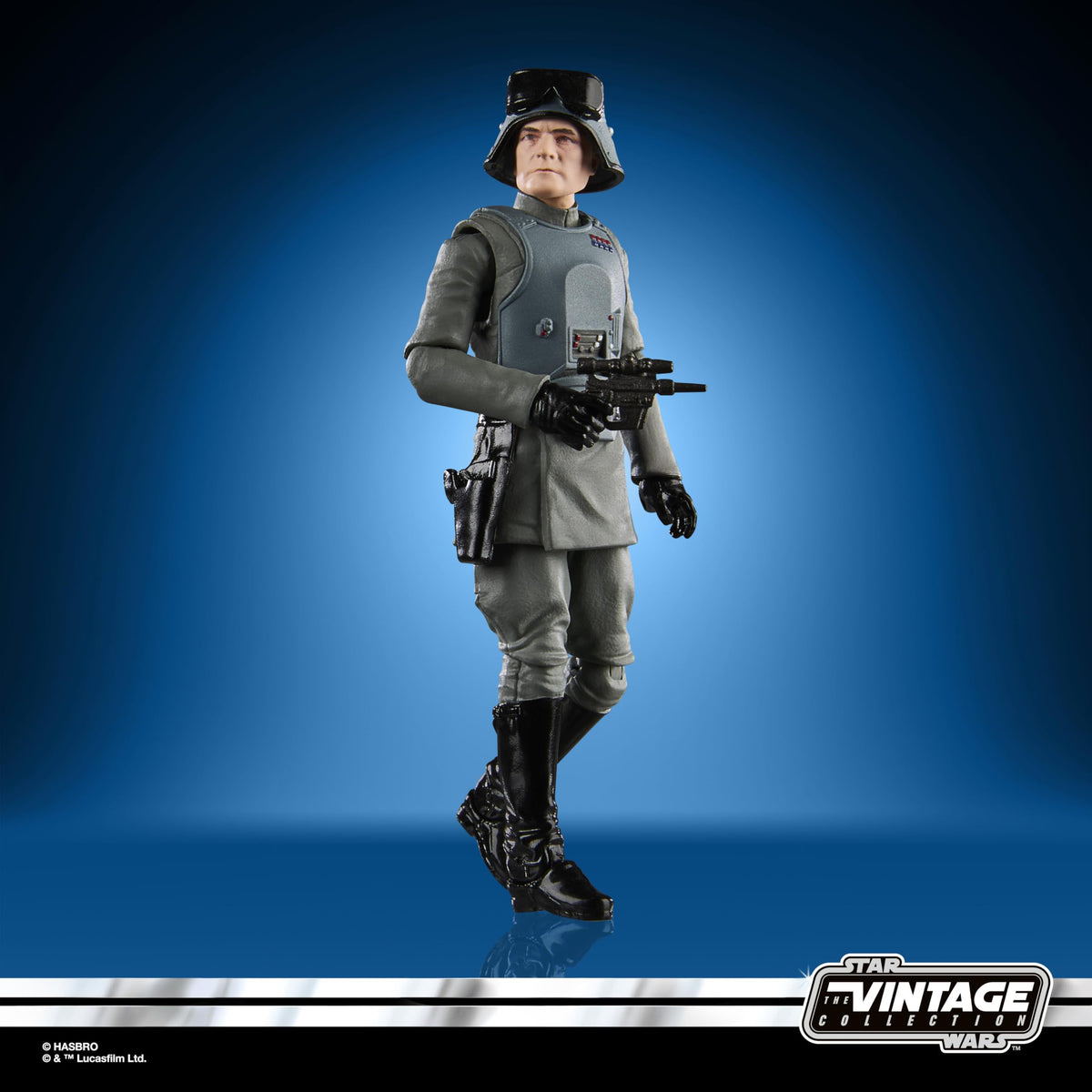 STAR WARS General Veers display setup for nostalgic shelves