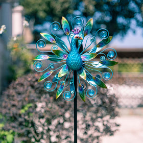 Stargarden easy-install base lets you set up in yards, patios, or lawns.