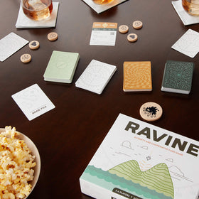 Stellar Factory Ravine box and components reveal a complete, ready-to-play setup.