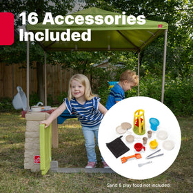 Step2 All Around Playtime Patio: double-walled construction for durable outdoor use.