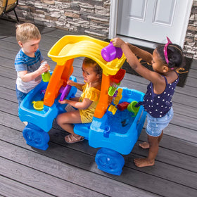 Step2 Car Wash Splash Center double-walled construction for durability