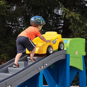 Step2 Extreme Coaster durable-plastic construction resists wear and color fade.