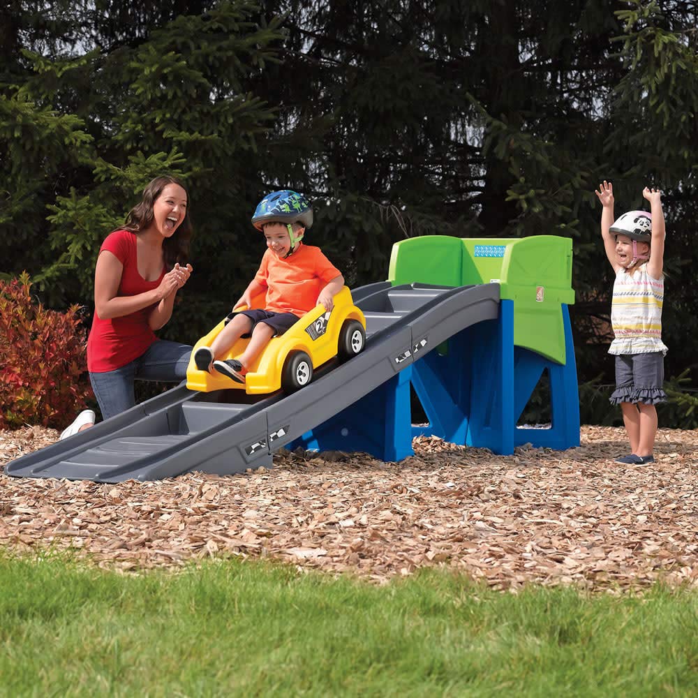 Step2 Extreme Coaster track-disassembly enables easy storage after use.