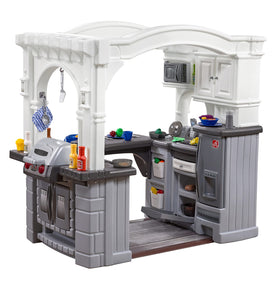 Step2 Grand Walk-In Kitchen and Grill entrance area promotes immersive pretend play.