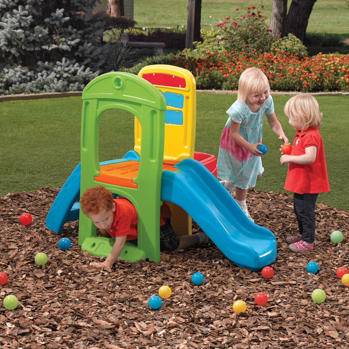 Step2 Play Ball Durable Double-Walled Plastic construction resists fading and cracking.