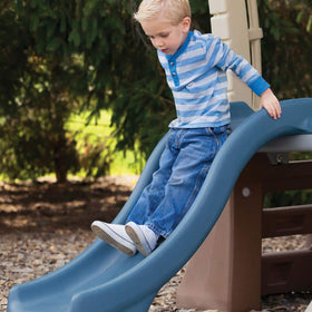 Step2 Play Up Gym Set compact footprint fits many backyards.