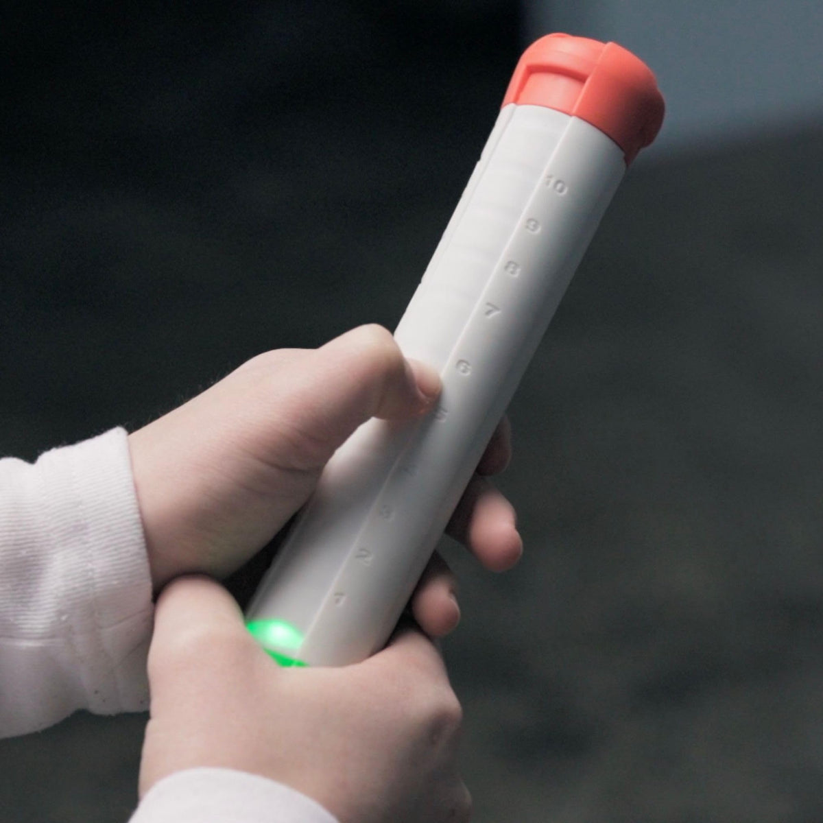 Lightweight and portable, Stickflip starts with a single tap for quick fun.