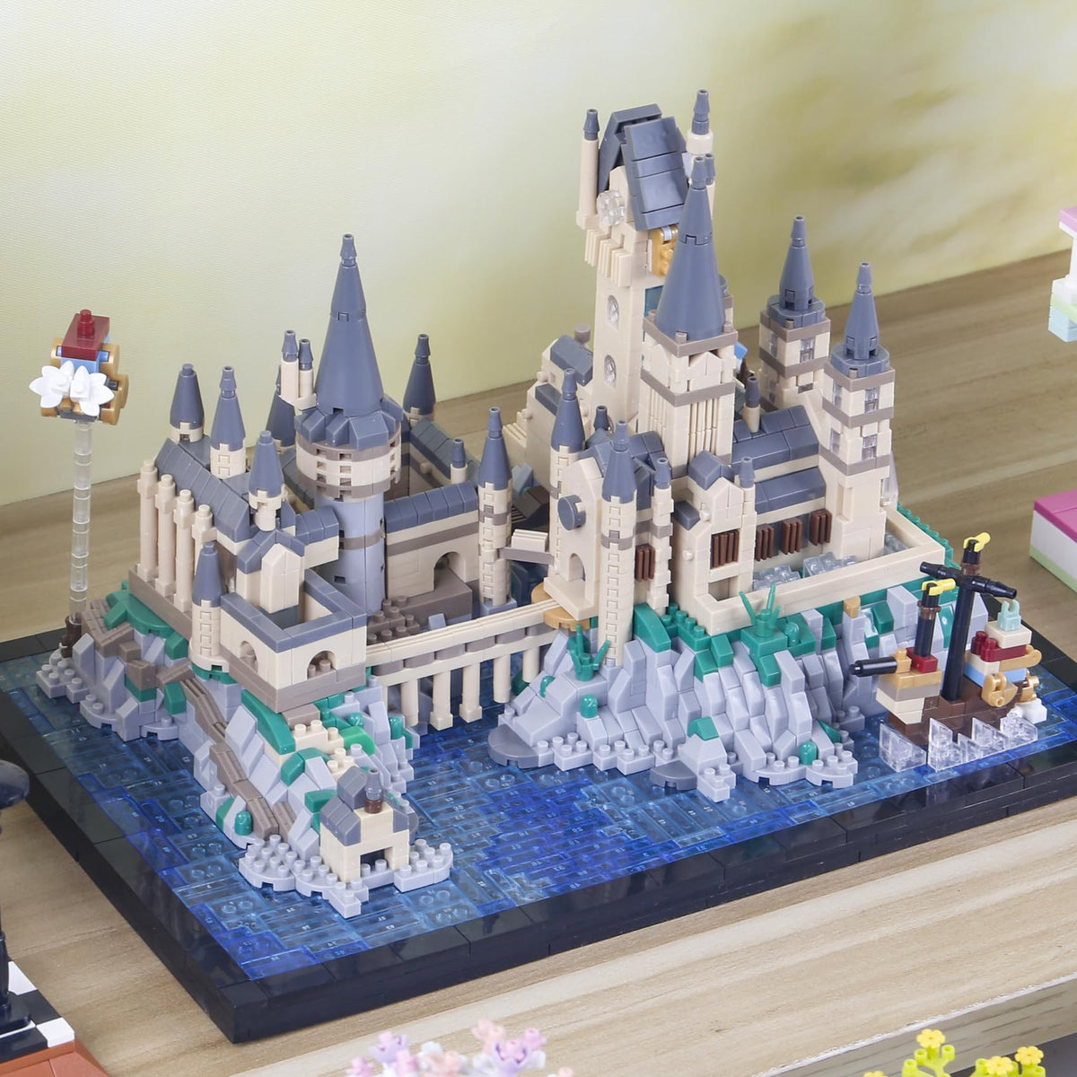 STMIGAIBLOCKS Hog Magic Castle play setup showcasing kid-friendly construction ideas