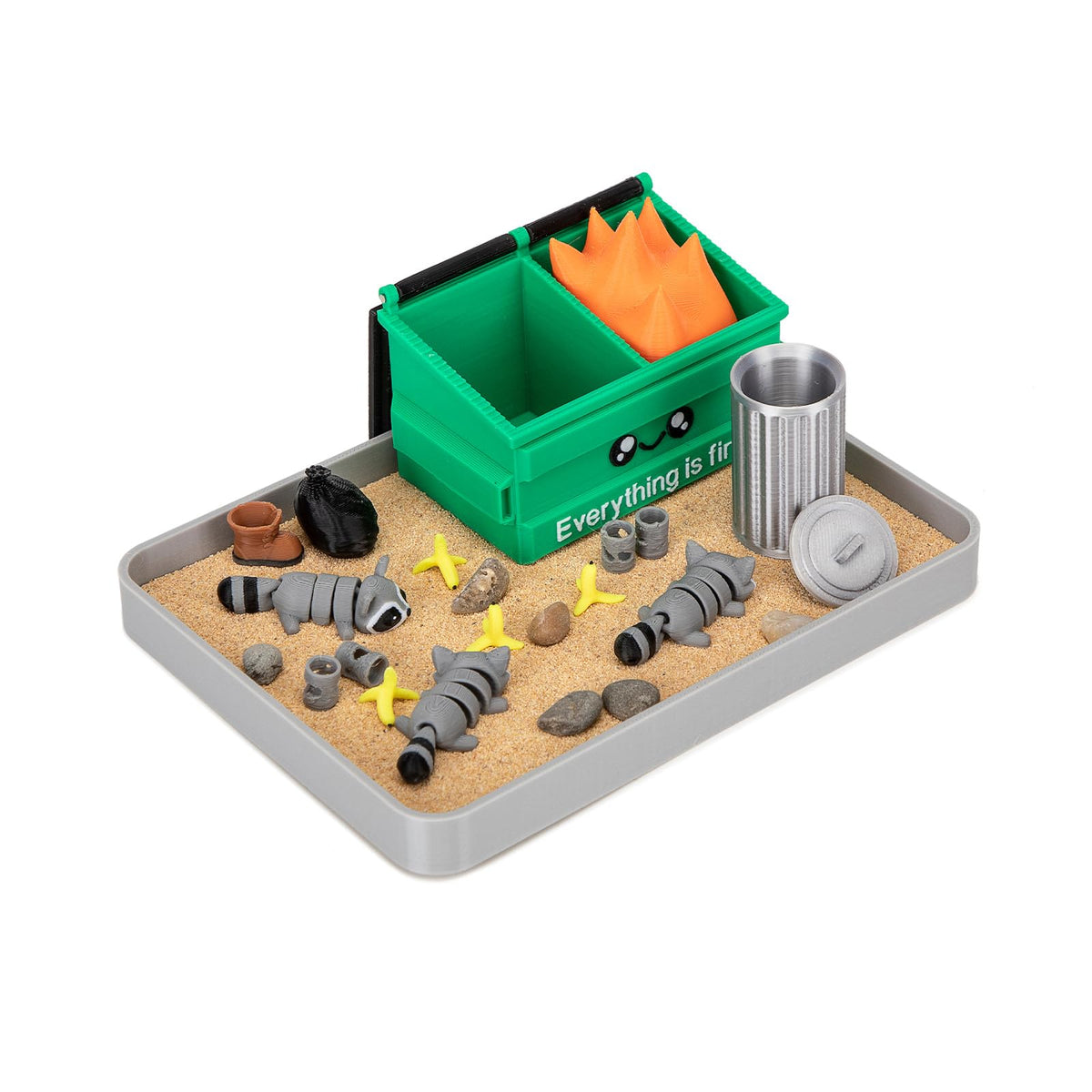 Stylor mini rake included for smooth sand sculpting at work