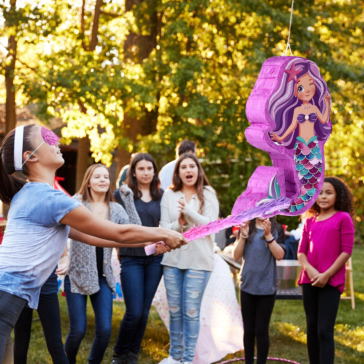 Suilung Mermaid Pinata Hanging Loop enables easy setup