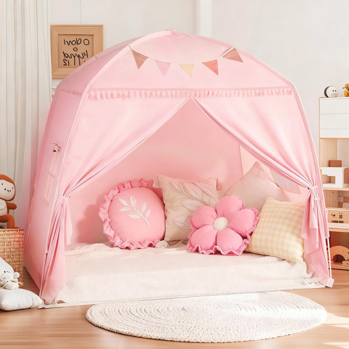 Sumbababy teepee tent sturdy fiberglass frame withstands active play.