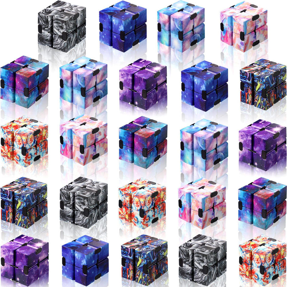 Sumind Infinity Cube Starry closeup for focus and stress relief.