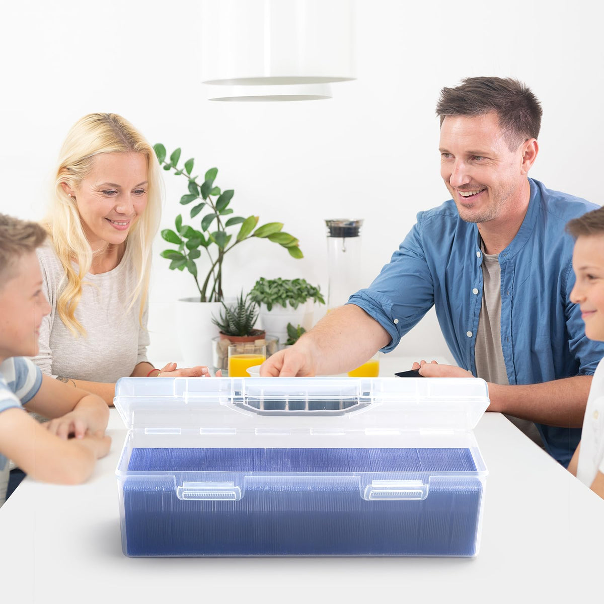 SUNEZLGO Toploader Storage Box side view highlights sturdy construction for travel-friendly protection.