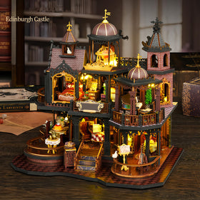 SUNNINO Edinburgh Castle LED light feature adds warm illumination for night scenes