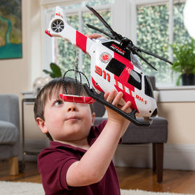 Sunny Days Entertainment Maxx Action Helicopter spinning rotors enhance flight imagination.