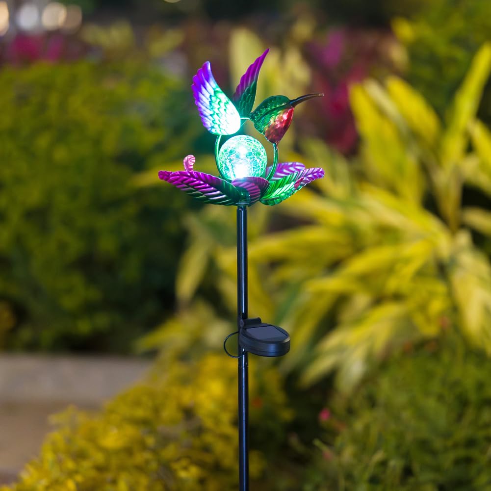 Sunnylight weather-resistant design withstands rain, sun, and light frost outdoors