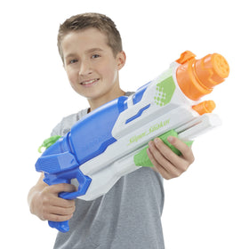 Super Soaker Barrage reaches targets up to 38 feet for range